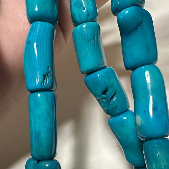 Blue Dyed Coral Studio Barse (Turquoise color) Necklace with Bead - Picture 11 of 12